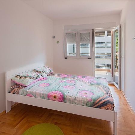 Apartment S&S บุดวา ภายนอก รูปภาพ