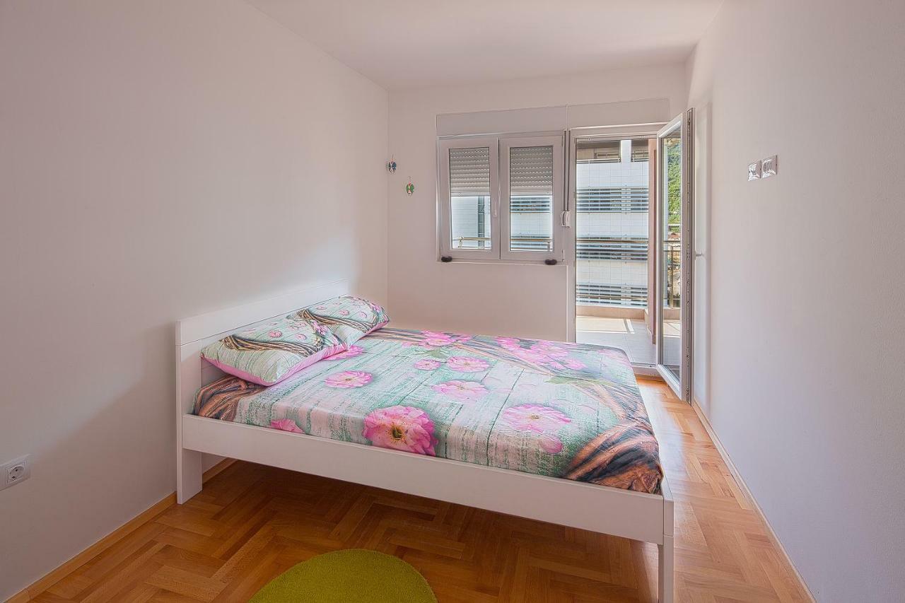 Apartment S&S บุดวา ภายนอก รูปภาพ